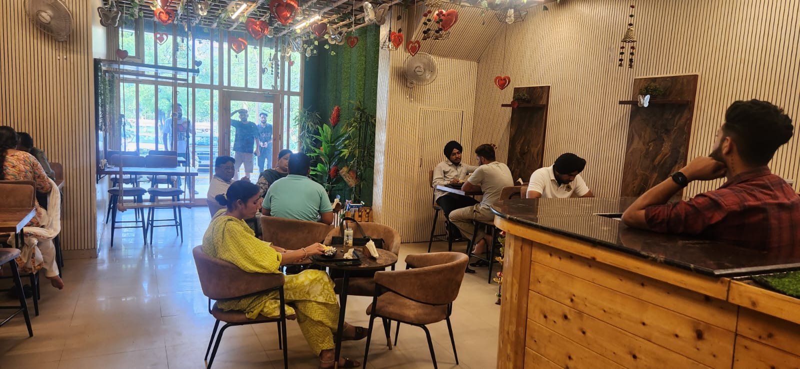 Cafe Seating